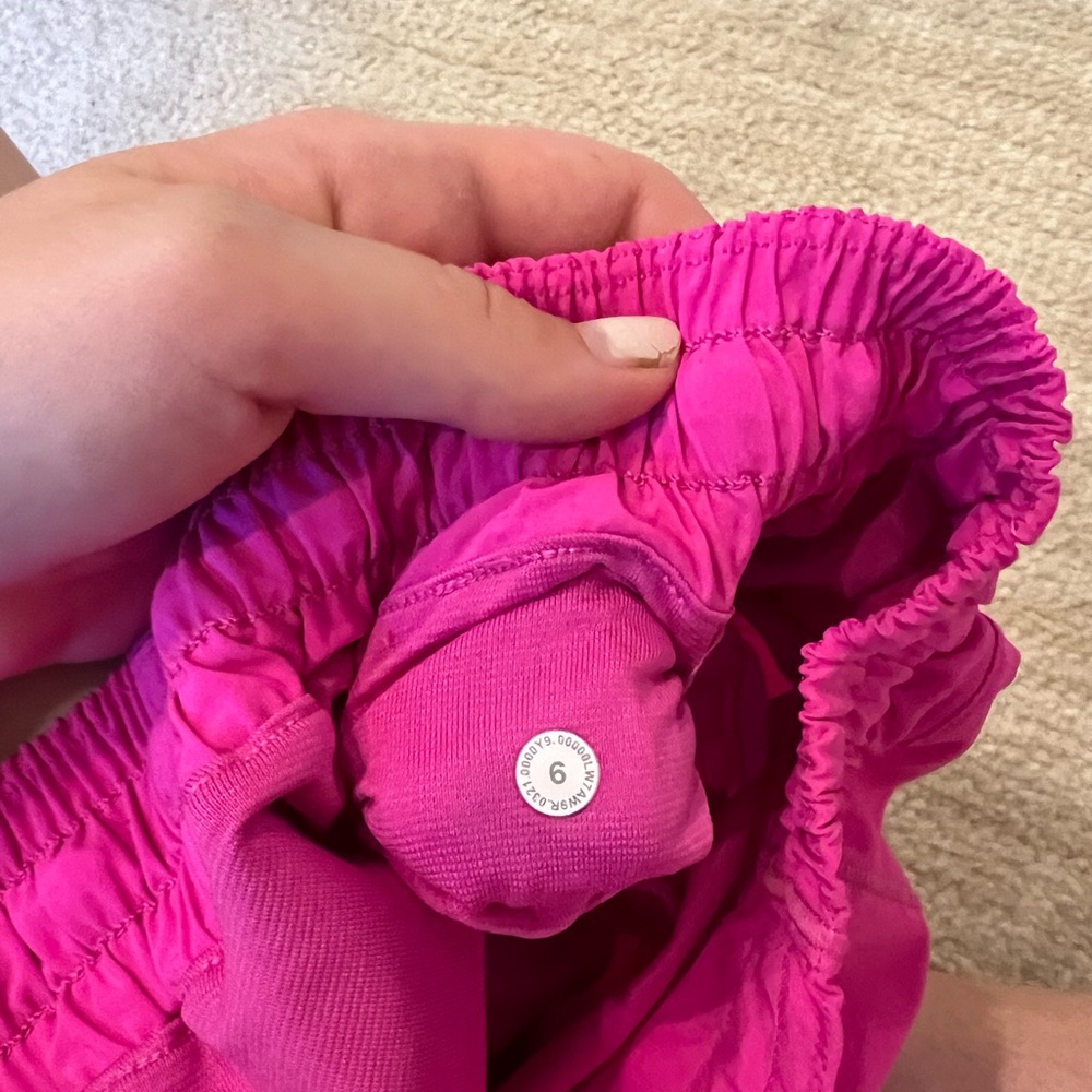 Pow pink hotty hot shorts